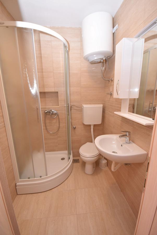 Apartmani Spaic แฮร์เซ็ก-โนวี ภายนอก รูปภาพ